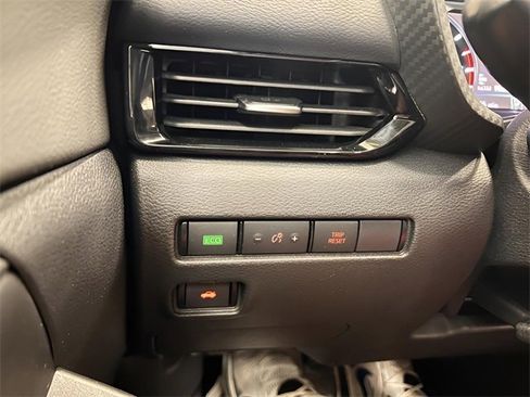 Used 2021 Nissan Sentra SV w/ Trunk Package image 16