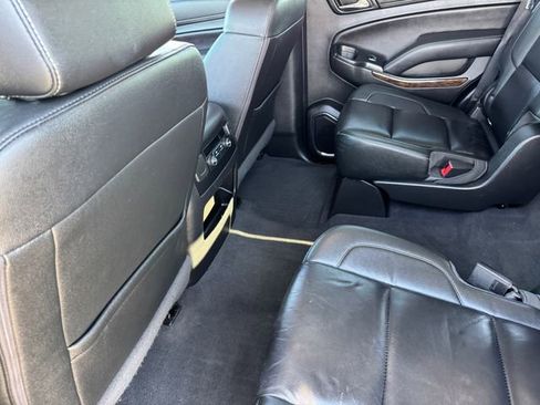 Used 2019 Chevrolet Tahoe LT AWD/4WD image 16