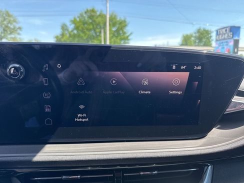 Used 2024 Buick Envista Sport Touring w/ Convenience I Package FWD image 26