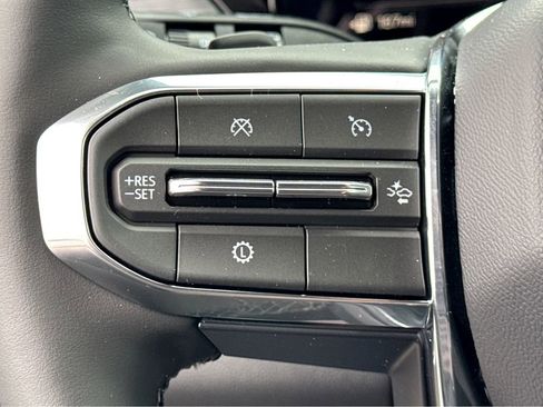 New 2026 GMC Acadia Elevation w/ LPO, Floor Liner Package image 17