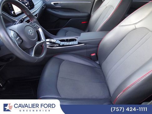 Used 2021 Hyundai Sonata SEL Plus w/ Tech Package FWD image 6