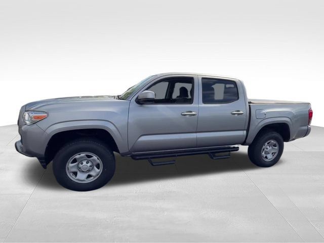 Used 2021 Toyota Tacoma SR AWD/4WD image 3