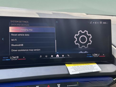 Used 2025 BMW X3 xDrive30i w/ Convenience Package image 17