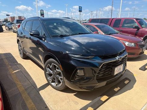 Used 2022 Chevrolet Blazer RS w/ Enhanced Convenience Package AWD/4WD image 2