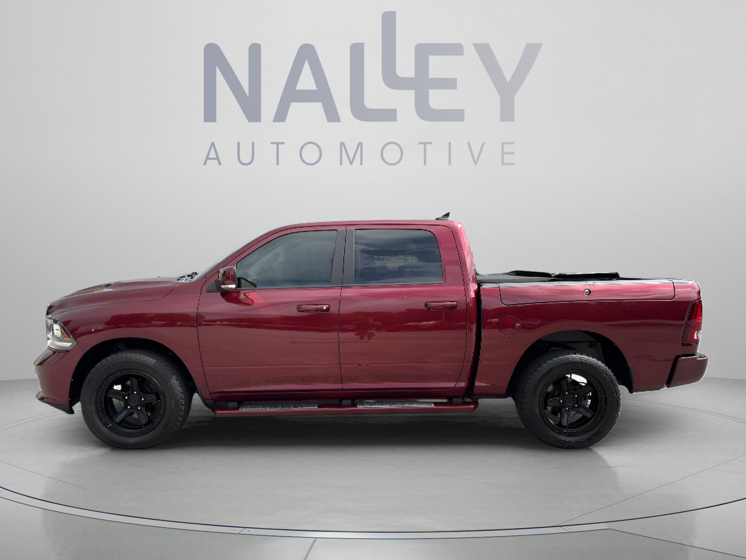 Used 2018 RAM 1500 Sport w/ Convenience Group AWD/4WD image 2