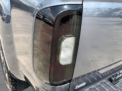 Used 2022 GMC Canyon AT4 w/ Driver Alert Package AWD/4WD image 29