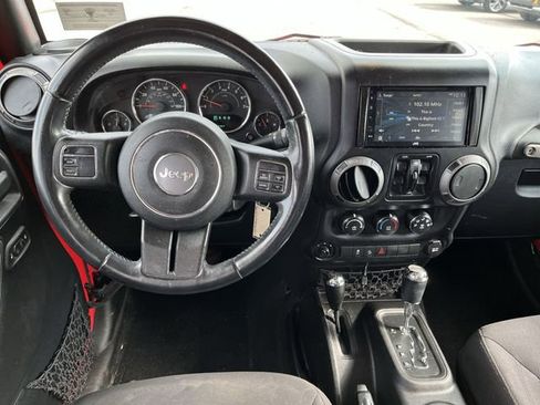 Used 2015 Jeep Wrangler Unlimited Sport w/ Quick Order Package 24S AWD/4WD image 13