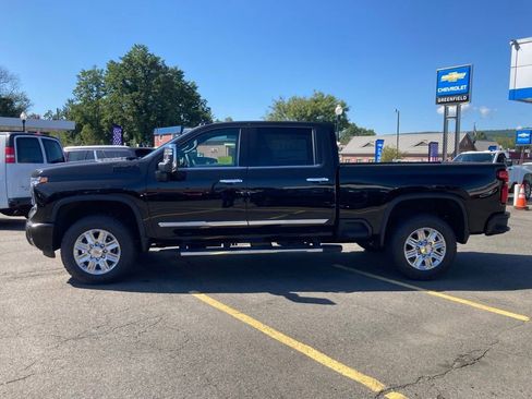 New 2025 Chevrolet Silverado 2500 High Country w/ High Country Premium Package AWD/4WD image 20