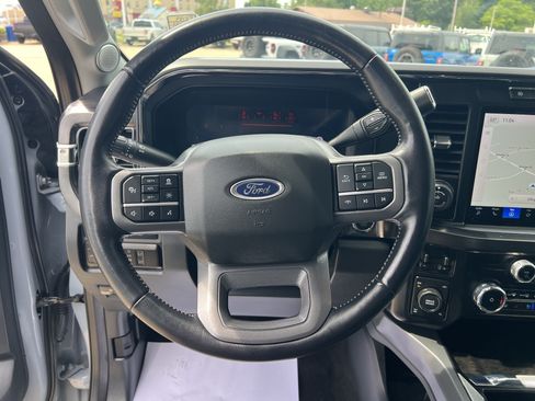Used 2024 Ford F350 Lariat w/ Lariat Ultimate Package AWD/4WD image 22