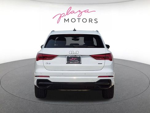 Used 2020 Audi Q3 2.0T Premium w/ Convenience Package AWD/4WD image 6