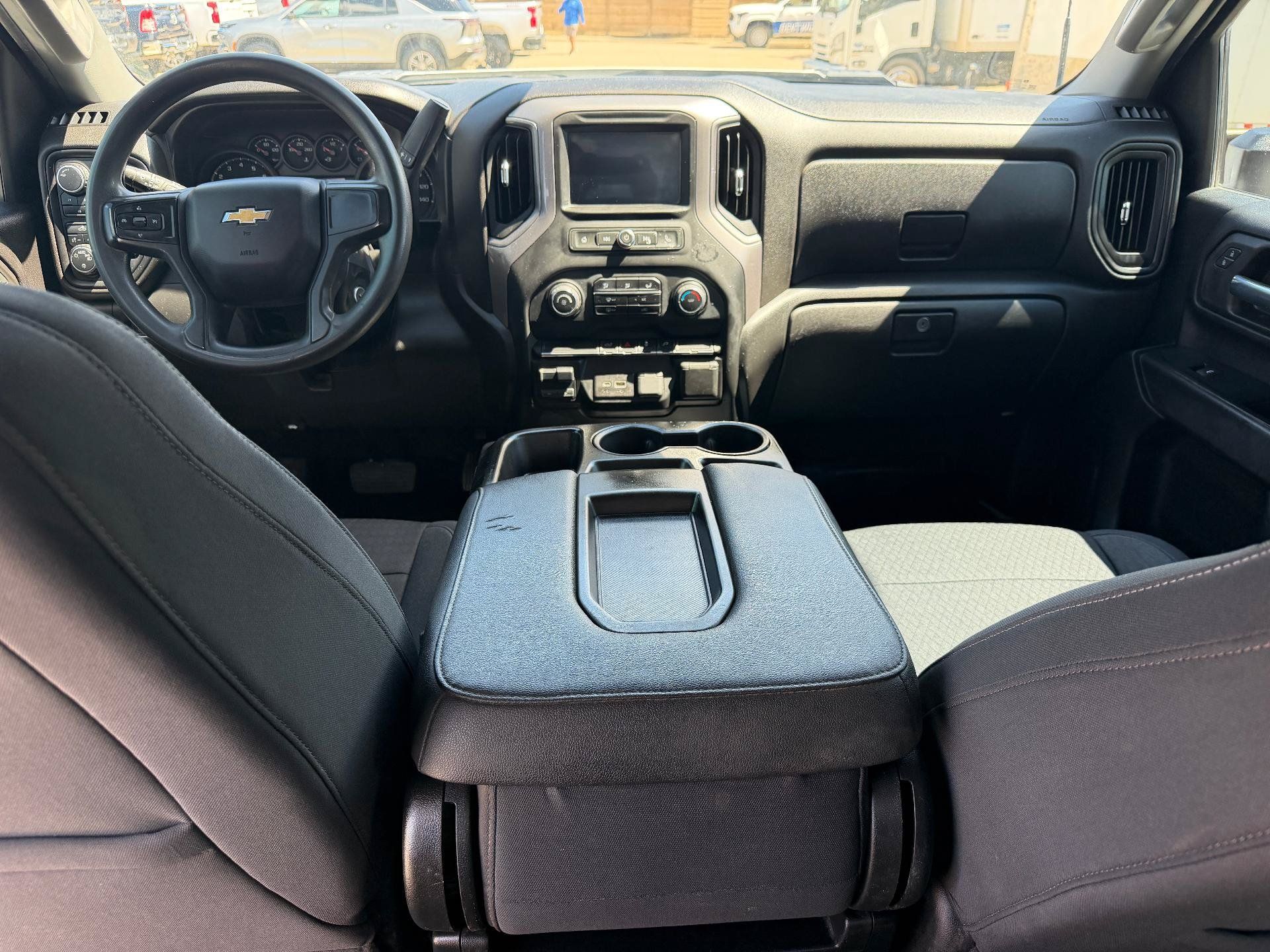 Used 2022 Chevrolet Silverado 2500 Custom w/ Custom Convenience Package AWD/4WD image 23