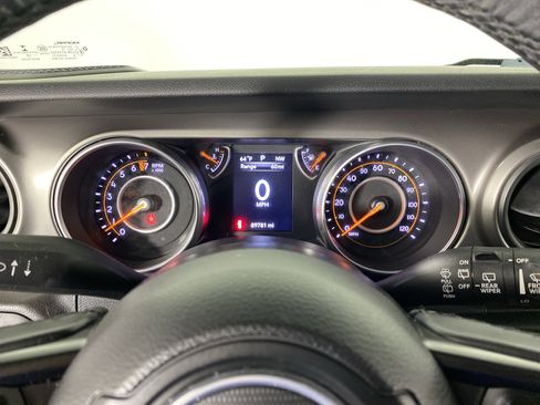 Used 2018 Jeep Wrangler Unlimited Sport S image 22