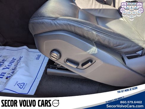 Certified 2023 Volvo XC90 B5 Plus w/ Protection Package Premier image 9