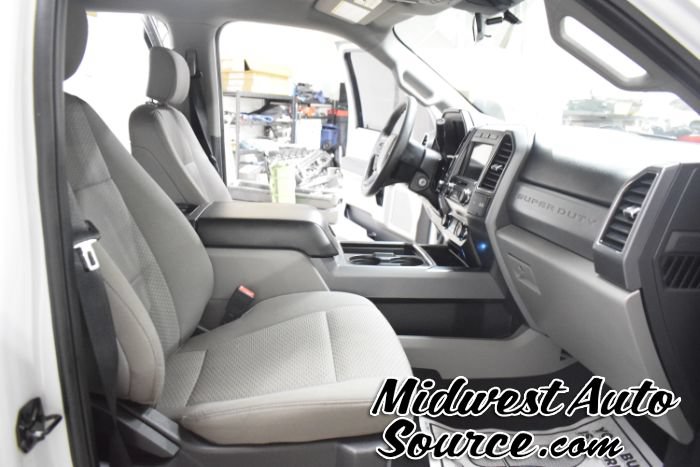 Used 2020 Ford F250 XLT w/ XLT Premium Package AWD/4WD image 38