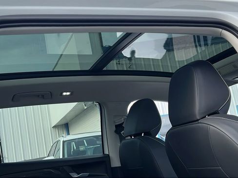 New 2026 Volkswagen Tiguan SE AWD/4WD image 14