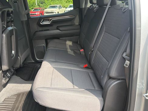 Used 2024 Chevrolet Silverado 1500 LT AWD/4WD image 29