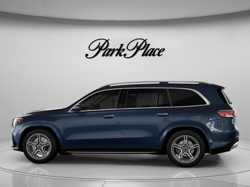 New 2026 Mercedes-Benz GLS 450 4MATIC image 11
