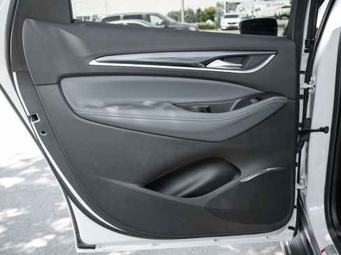 Used 2023 Buick Enclave Essence w/ LPO, Touring Package image 37