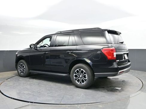 Used 2024 Ford Expedition XLT AWD/4WD image 8