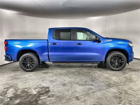 Used 2022 Chevrolet Silverado 1500 RST image 9