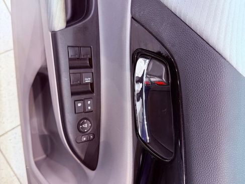 Used 2016 Honda Accord LX image 18