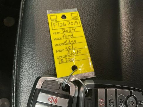 Used 2024 Ford Edge SEL w/ Convenience Package AWD/4WD image 15