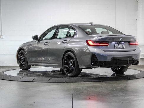 New 2026 BMW 330i Sedan w/ M Sport Package image 4