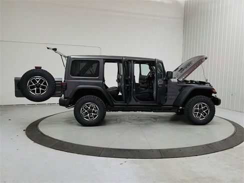 New 2026 Jeep Wrangler Unlimited Rubicon image 16