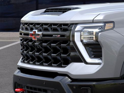 New 2026 Chevrolet Silverado 2500 ZR2 AWD/4WD image 13
