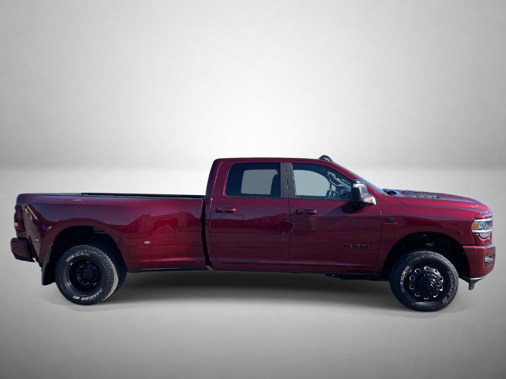 Used 2024 RAM 3500 Laramie w/ Night Edition AWD/4WD image 2