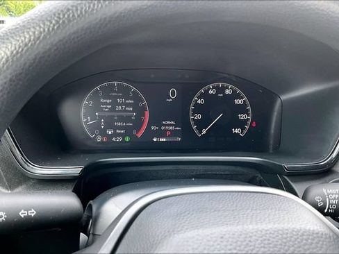 Used 2024 Honda CR-V EX image 13