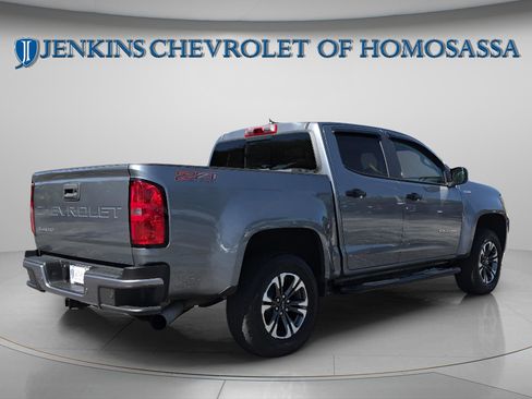 Used 2022 Chevrolet Colorado Z71 w/ Safety Package AWD/4WD image 5