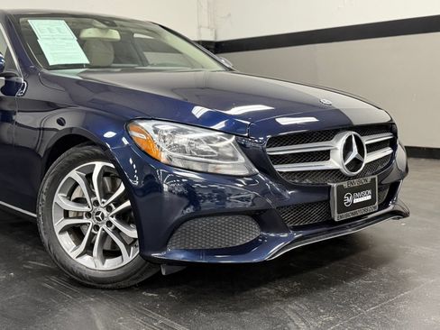 Used 2018 Mercedes-Benz C 300 Sedan image 2