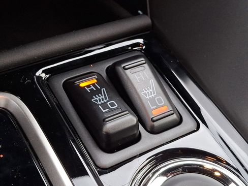 New 2025 Mitsubishi Eclipse Cross Black Edition image 21