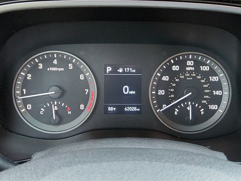 Used 2019 Hyundai Tucson Sport w/ Cargo Package image 18