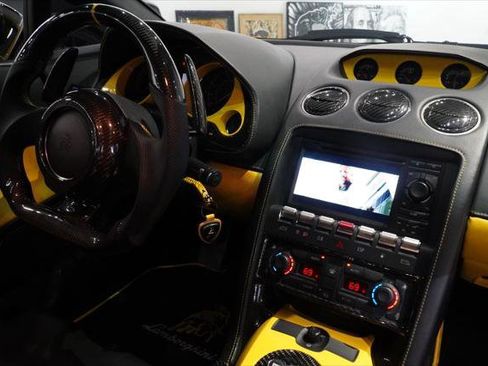 Used 2004 Lamborghini Gallardo AWD/4WD image 39