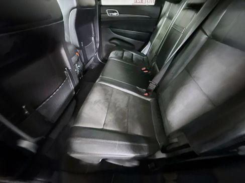 Used 2021 Jeep Grand Cherokee Laredo X AWD/4WD image 28