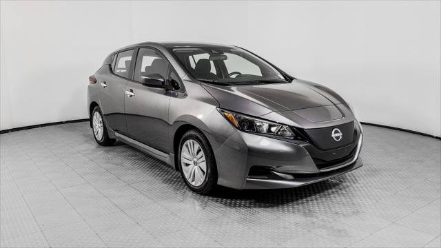 Used 2025 Nissan Leaf S FWD image 11