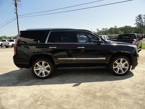 Used 2015 Cadillac Escalade Premium RWD image 5