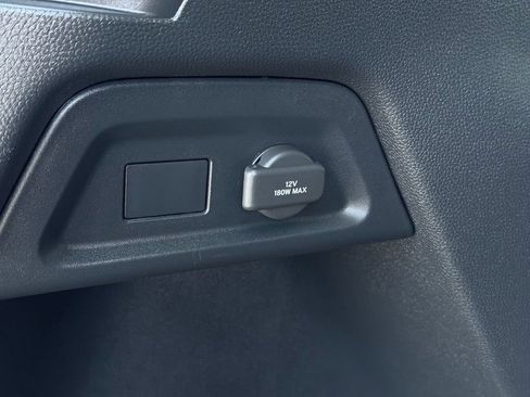 Used 2024 Honda Pilot EX-L image 11