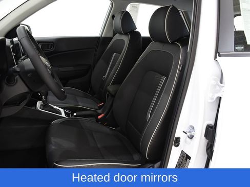 New 2025 Hyundai Venue Limited image 19