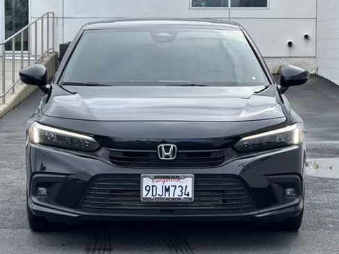 Used 2022 Honda Civic Touring image 6