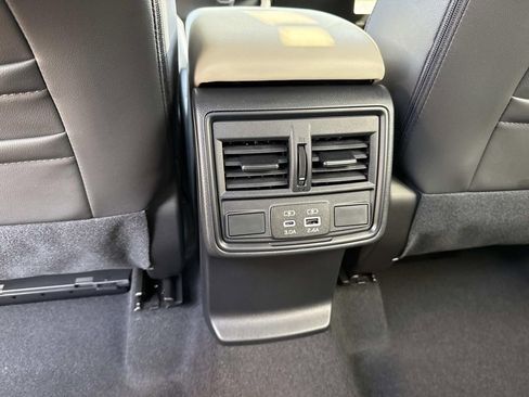 New 2025 Subaru Forester Premium image 17