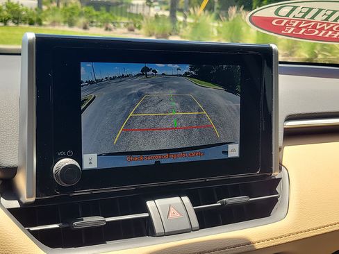 Certified 2024 Toyota RAV4 XLE w/ Convenience Package AWD/4WD image 26