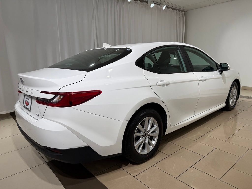 Used 2026 Toyota Camry LE FWD image 5