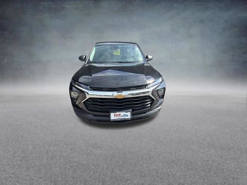 Used 2024 Chevrolet TrailBlazer LS FWD image 9