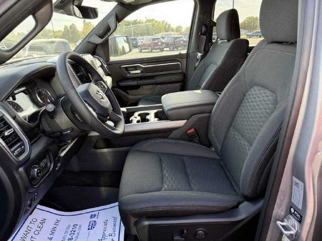 New 2026 RAM 1500 Big Horn AWD/4WD image 11