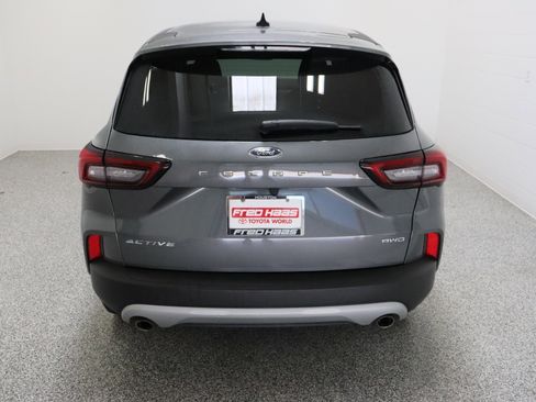 Used 2025 Ford Escape Active AWD/4WD image 8