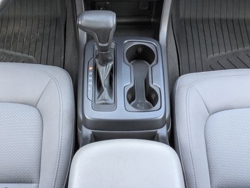 Used 2021 Chevrolet Colorado W/T w/ Custom Special Edition image 6