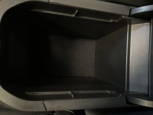Certified 2021 Toyota RAV4 LE AWD/4WD image 27
